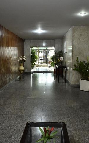 Apartamento à venda com 85m², 2 quartos e 2 vagasHall de Entrada