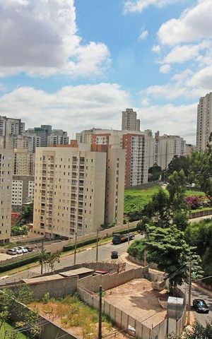 Apartamento à venda com 55m², 2 quartos e 1 vagaVista