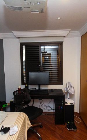 Apartamento à venda com 163m², 4 quartos e 3 vagas Apartamento à venda com 163m², 4 quartos e 3 vagasSuite