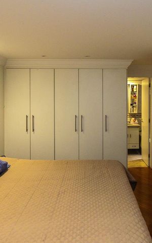 Apartamento à venda com 163m², 4 quartos e 3 vagas Apartamento à venda com 163m², 4 quartos e 3 vagasSuite