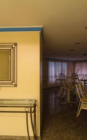 Apartamento à venda com 163m², 4 quartos e 3 vagas Apartamento à venda com 163m², 4 quartos e 3 vagasÁrea comum - Salão de festas