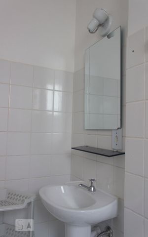Studio à venda com 42m², 1 quarto e sem vagaBanheiro