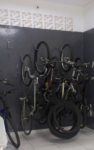 Studio à venda com 42m², 1 quarto e sem vagaÁrea comum - Bicicletário