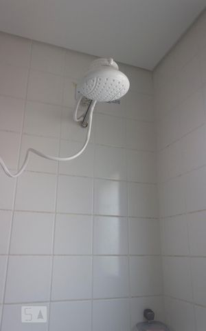 Studio à venda com 42m², 1 quarto e sem vagaDetalhe banheiro