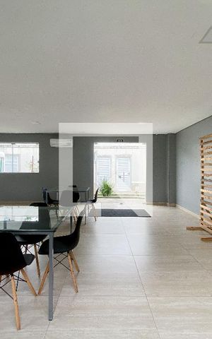 Apartamento à venda com 40m², 2 quartos e 1 vaga Apartamento à venda com 40m², 2 quartos e 1 vagaÁrea comum - Salão de festas