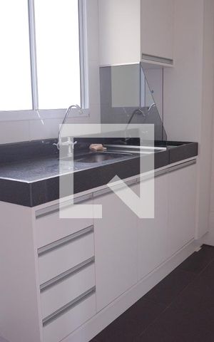 Apartamento à venda com 40m², 2 quartos e 1 vaga Apartamento à venda com 40m², 2 quartos e 1 vagaCozinha