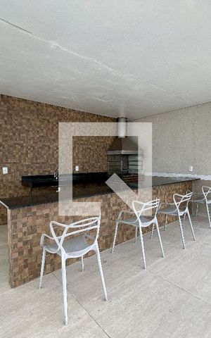 Apartamento à venda com 40m², 2 quartos e 1 vaga Apartamento à venda com 40m², 2 quartos e 1 vagaÁrea comum - Churrasqueira