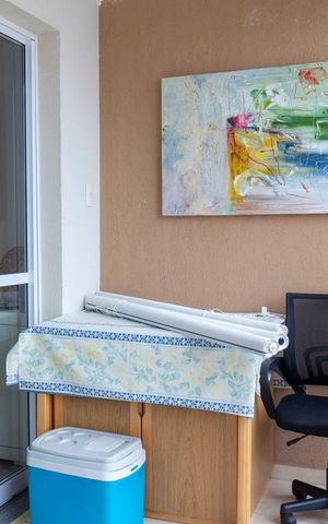 Apartamento à venda com 57m², 2 quartos e 1 vagaVaranda