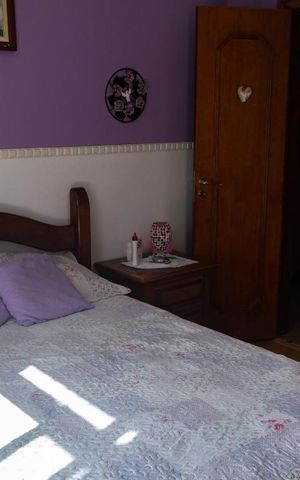 Casa à venda com 441m², 5 quartos e 4 vagas Casa à venda com 441m², 5 quartos e 4 vagasQuarto 1