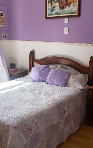 Casa à venda com 441m², 5 quartos e 4 vagas Casa à venda com 441m², 5 quartos e 4 vagasQuarto 1