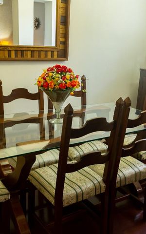 Casa à venda com 441m², 5 quartos e 4 vagas Casa à venda com 441m², 5 quartos e 4 vagassala de jantar