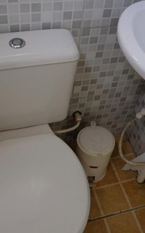 Apartamento à venda com 55m², 2 quartos e 1 vagaBanheiro área comum
