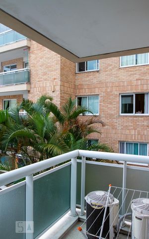Apartamento à venda com 71m², 2 quartos e 1 vaga Apartamento à venda com 71m², 2 quartos e 1 vagasacada suíte 1