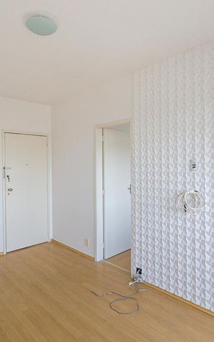 Apartamento à venda com 40m², 1 quarto e 1 vaga Apartamento à venda com 40m², 1 quarto e 1 vagaSala