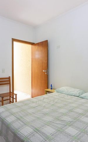 Casa à venda com 250m², 3 quartos e 2 vagasSuíte 2