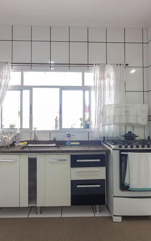 Casa à venda com 250m², 3 quartos e 2 vagasCozinha