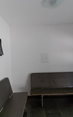 Casa à venda com 302m², 10 quartos e 6 vagas Casa à venda com 302m², 10 quartos e 6 vagasHall de Entrada