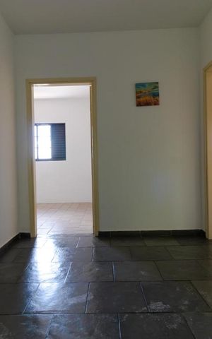 Casa à venda com 302m², 10 quartos e 6 vagas Casa à venda com 302m², 10 quartos e 6 vagasHall do Andar superior