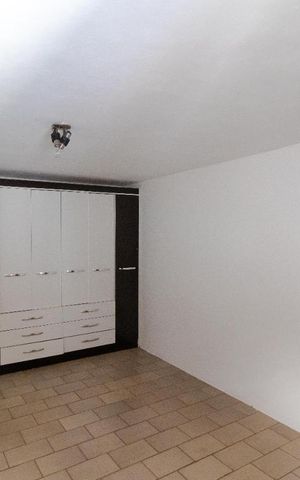 Casa à venda com 302m², 10 quartos e 6 vagas Casa à venda com 302m², 10 quartos e 6 vagasSuíte 09