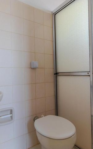 Casa à venda com 302m², 10 quartos e 6 vagas Casa à venda com 302m², 10 quartos e 6 vagasBanheiro da Suíte 05
