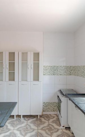 Casa à venda com 302m², 10 quartos e 6 vagas Casa à venda com 302m², 10 quartos e 6 vagasCozinha