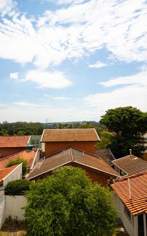 Casa à venda com 302m², 10 quartos e 6 vagas Casa à venda com 302m², 10 quartos e 6 vagasVista da Suíte 05