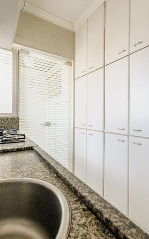 Apartamento à venda com 35m², 1 quarto e 1 vaga Apartamento à venda com 35m², 1 quarto e 1 vagaCozinha