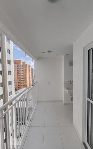 Apartamento à venda com 47m², 2 quartos e sem vaga Apartamento à venda com 47m², 2 quartos e sem vagaVaranda Sala
