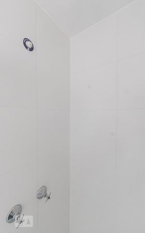 Apartamento à venda com 47m², 2 quartos e sem vaga Apartamento à venda com 47m², 2 quartos e sem vagaBanheiro Social