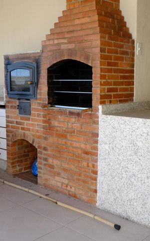 Apartamento à venda com 160m², 3 quartos e 2 vagasCobertura - churrasqueira e lavanderia