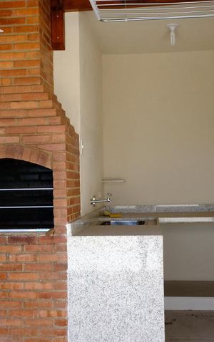Apartamento à venda com 160m², 3 quartos e 2 vagasCobertura - churrasqueira e lavanderia