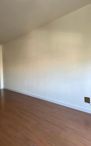 Apartamento à venda com 63m², 3 quartos e 2 vagas Apartamento à venda com 63m², 3 quartos e 2 vagasSala