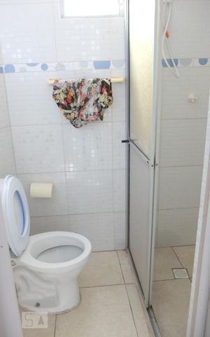 Casa para alugar com 250m², 3 quartos e 1 vagaBanheiro da suite 3