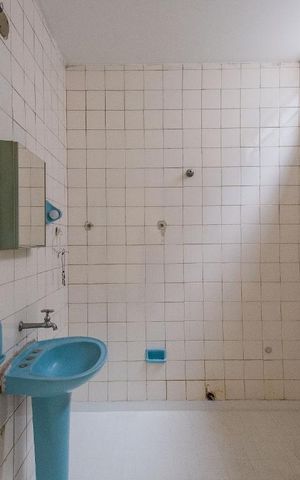 Casa à venda com 110m², 3 quartos e 2 vagasBanheiro