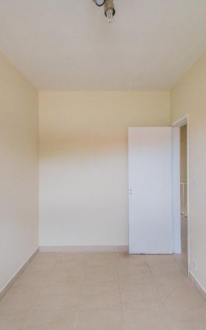 Casa à venda com 110m², 3 quartos e 2 vagasQuarto  3