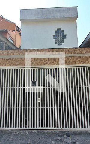 Casa para alugar com 350m², 3 quartos e 2 vagasFachada 