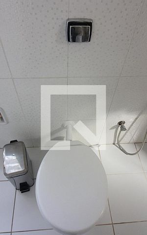 Casa para alugar com 350m², 3 quartos e 2 vagasSuíte 2 Banheiro 