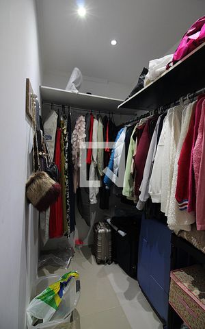 Casa para alugar com 350m², 3 quartos e 2 vagasSuíte 2 Closet