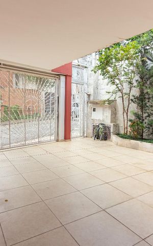 Casa de condomínio para alugar com 380m², 4 quartos e 2 vagasGaragem