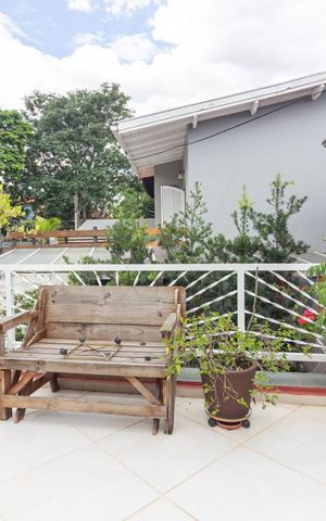 Casa de condomínio para alugar com 380m², 4 quartos e 2 vagasVaranda Quarto 1