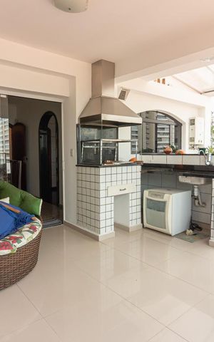 Casa de condomínio para alugar com 380m², 4 quartos e 2 vagasChurrasqueira