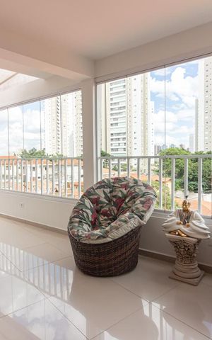 Casa de condomínio para alugar com 380m², 4 quartos e 2 vagasChurrasqueira