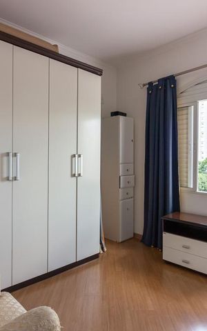 Casa de condomínio para alugar com 380m², 4 quartos e 2 vagasQuarto 3