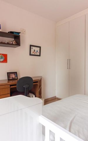 Casa de condomínio para alugar com 380m², 4 quartos e 2 vagasQuarto 2
