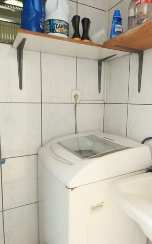 Casa à venda com 157m², 3 quartos e 2 vagasÁrea de Serviço