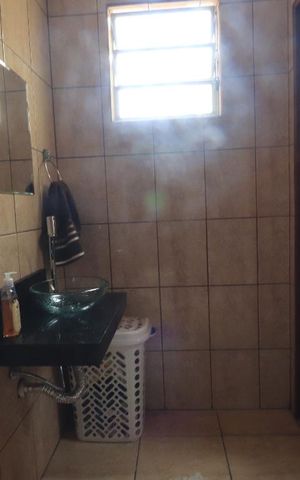 Casa à venda com 157m², 3 quartos e 2 vagasBanheiro da Suíte