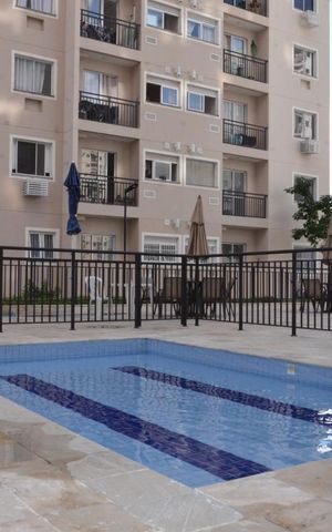 Apartamento à venda com 49m², 2 quartos e sem vagaÁrea comum - Piscina