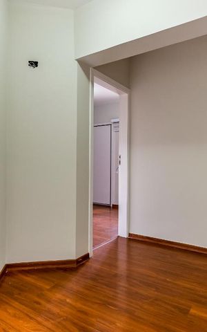 Apartamento à venda com 147m², 3 quartos e 3 vagas Apartamento à venda com 147m², 3 quartos e 3 vagasHall Quartos