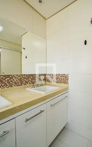 Apartamento à venda com 136m², 3 quartos e 3 vagas Apartamento à venda com 136m², 3 quartos e 3 vagasBanheiro da Suíte 3