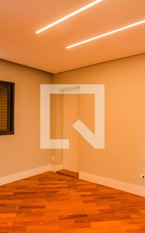 Apartamento à venda com 136m², 3 quartos e 3 vagas Apartamento à venda com 136m², 3 quartos e 3 vagasSala